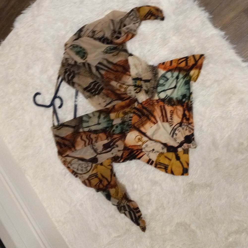 Boutique  multi color beautiful blouse